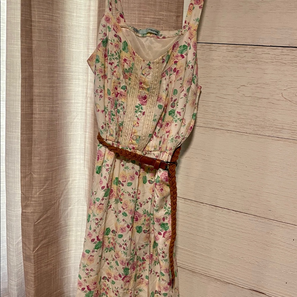 White flower dress